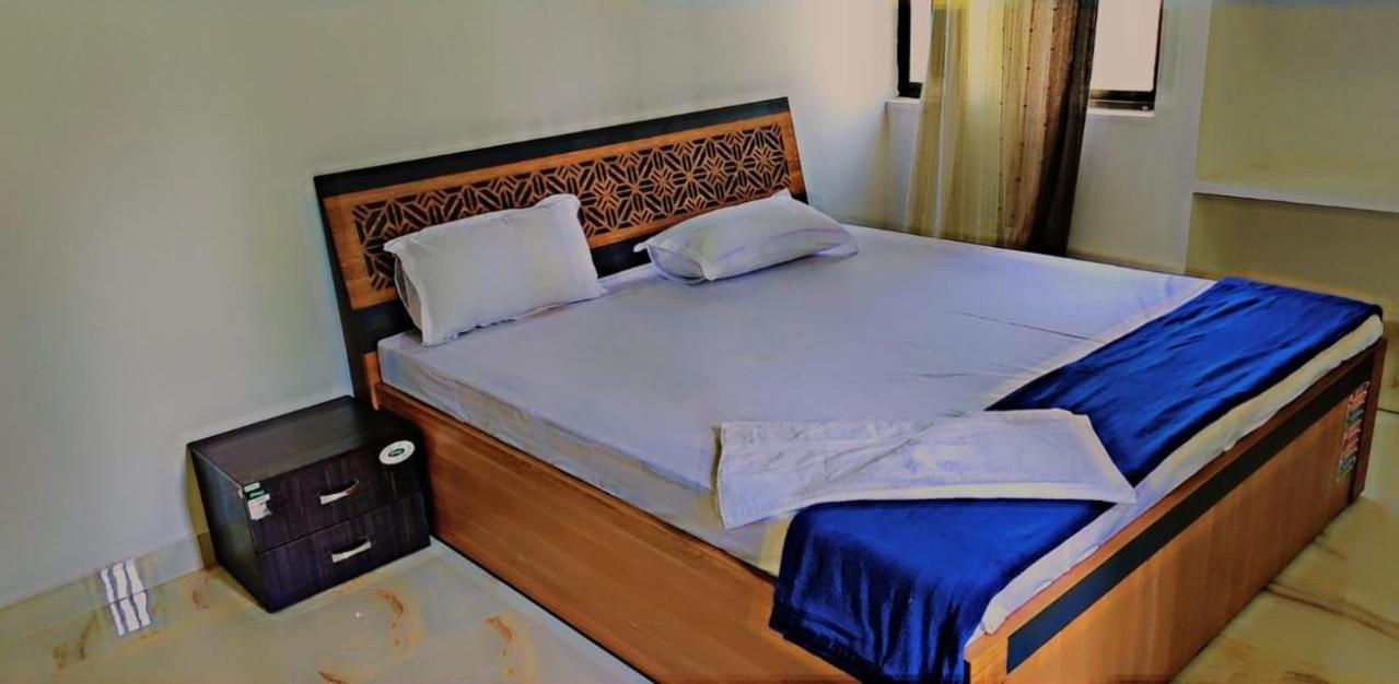 Hotel Glamour Palace Gaya Exterior foto